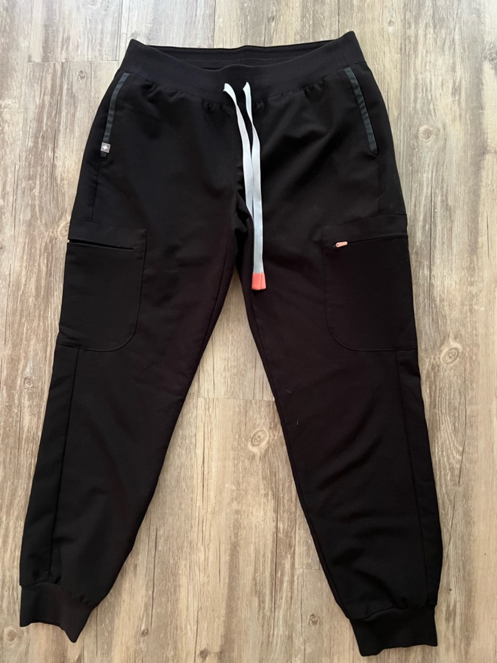 Figs Black Muoy - Petite Jogger Scrub Pants